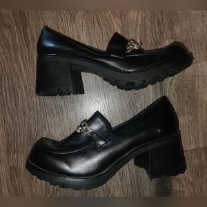 Vintage y2k 90s Sonoma chunky heeled loafers